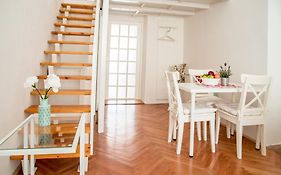 Center Of Zagreb - Apartment Iva